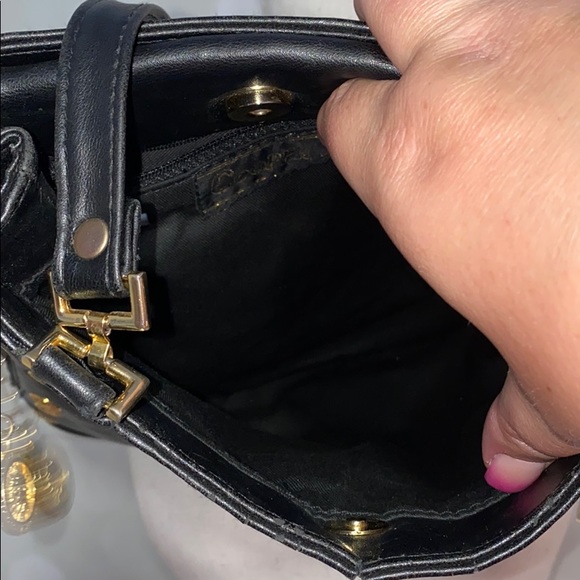 Vintage Bags | Cooper J Medallion Cross Body | Poshmark